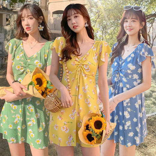 大码泳装女款 胖MM遮肉显瘦裙式游泳衣 时尚保守连体妈妈泳衣 商品图1