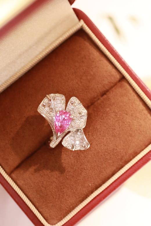 1.07ct 蓝宝石戒指 商品图2