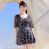 大码泳衣女中老年妈妈款 时尚连体碎花裙 保守泳衣显瘦加肥平角度假泳装 商品缩略图2