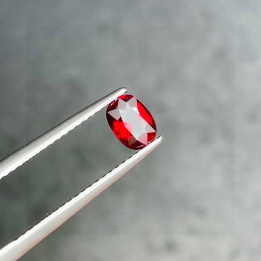 0.77ct 红宝石裸石 商品图2