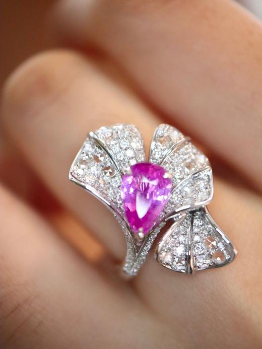 1.07ct 蓝宝石戒指 商品图7