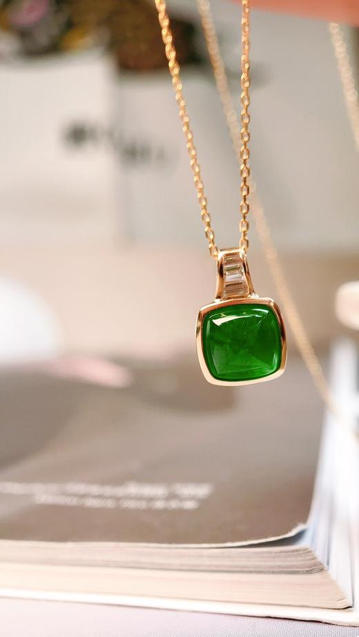1.39ct 祖母绿吊坠 商品图4