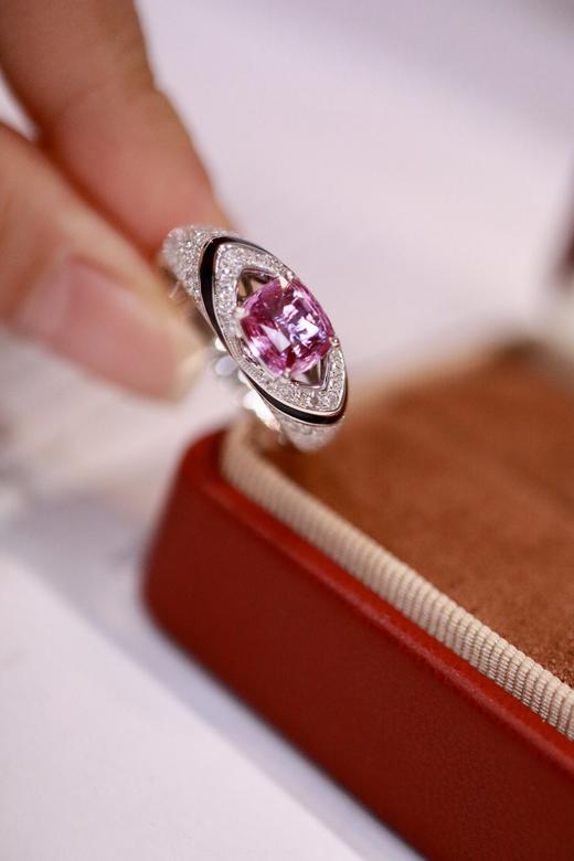 1.17ct 蓝宝石戒指 商品图1