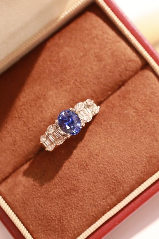1.54ct 蓝宝石戒指 商品图1