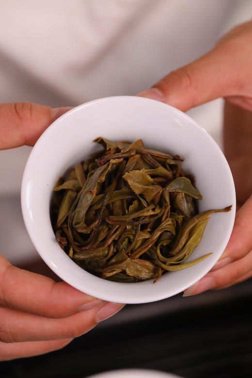 凰馨24年小甜水50克罐装散生茶 商品图5