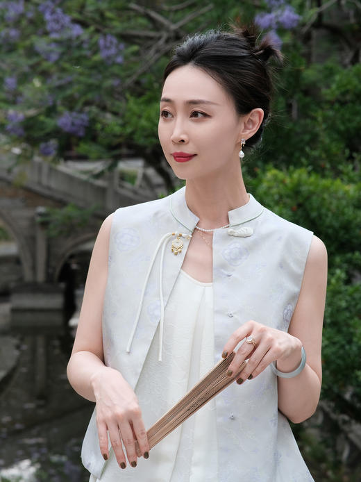 盛唐牡丹 |真丝异色罗对襟马甲 商品图1