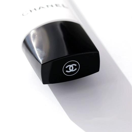 【溯源专场保税仓发货】香奈儿柔和净肤洁面乳，清洁皮肤，均净水润【保税仓15天后陆续发货】 商品图3