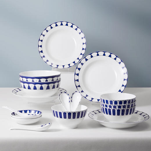 【专柜-多样屋】多样屋骨瓷餐具套装家用碗盘波斯蓝韵餐具22头 商品图0