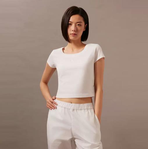 CK Jeans女时尚辣妹小方领正肩简约字母短袖T恤J223905 商品图0