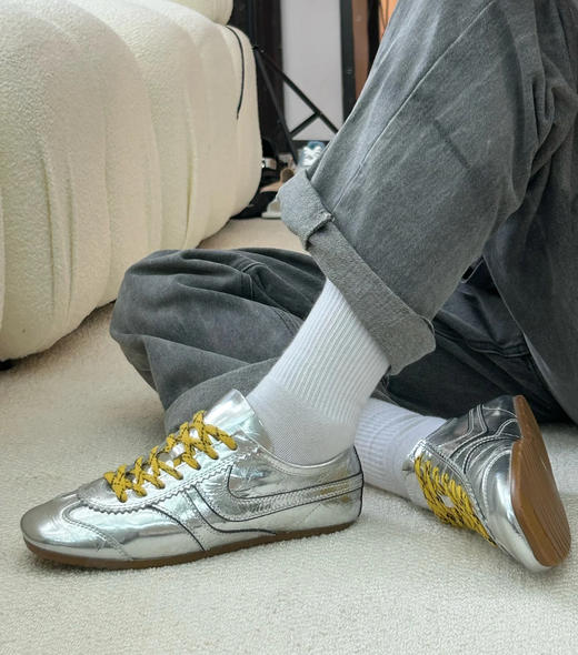 老米优品🎈配色太绝了！！《马拉松复古德训鞋》反绒小牛皮胚拼接，羊皮鞋垫，超轻透气！橡胶大底，久穿不累~~ 商品图3