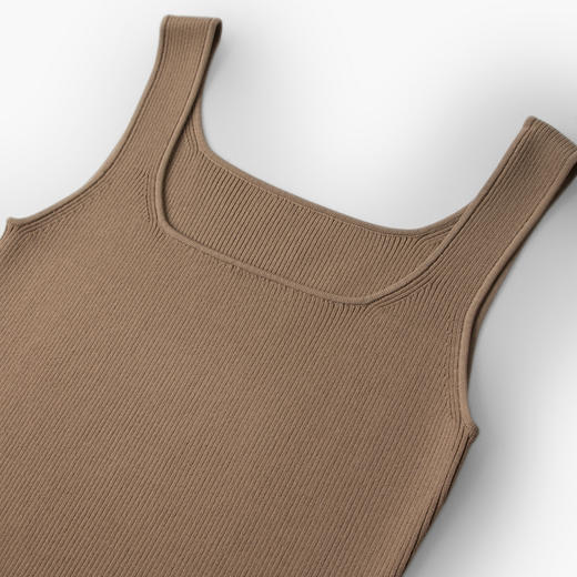 【商场同款】伊芙丽毛针织衫1F4230435 商品图2