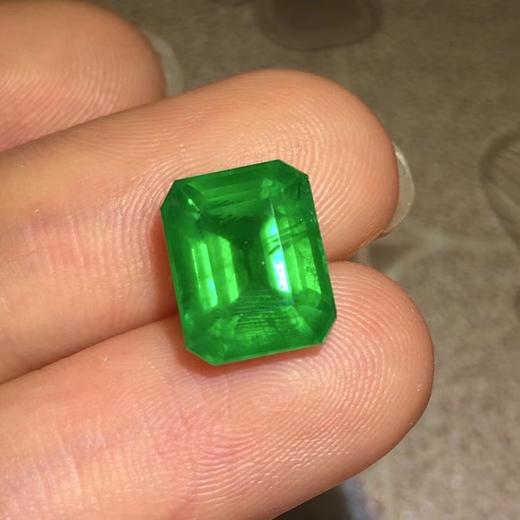 4.25ct 祖母绿裸石 商品图5