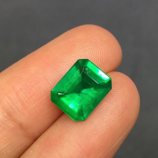 2.33ct 祖母绿裸石 商品图4