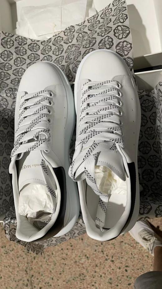 【超惠秒】McQueen 亚历山大·麦昆 MCQ黑尾厚底增高 男女通款百搭小白鞋 10447 商品图8