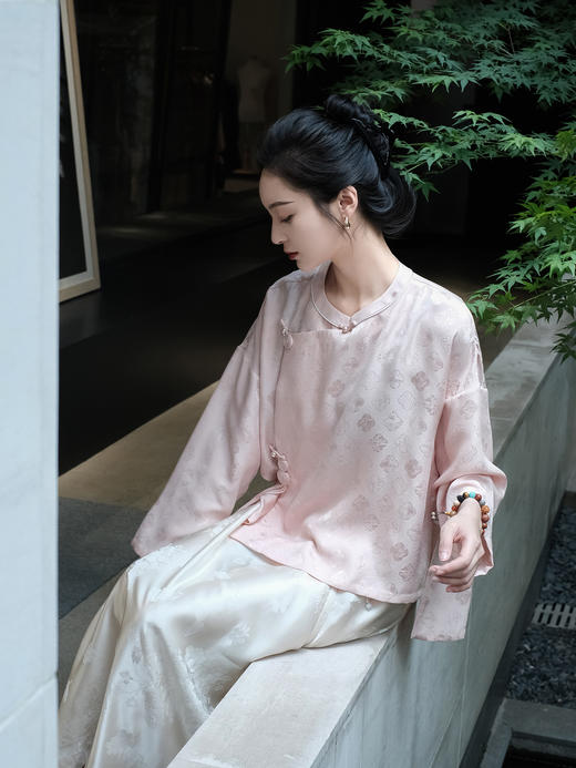 盛唐牡丹 |重缎正绢花窗纹上衣 商品图4