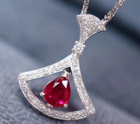 0.48ct 红宝石吊坠