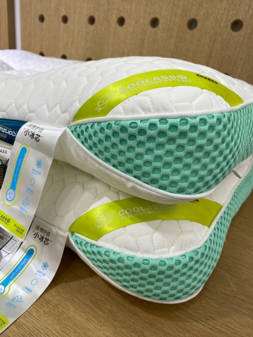 松植屋新品冰感小冰芯乳胶护颈枕360度颈椎贴合设计可机洗水洗/尺寸*47*74CM /枕芯高度7-8cm中低枕头 商品图2