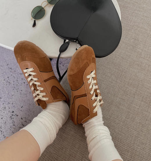 老米优品🎈配色太绝了！！《马拉松复古德训鞋》反绒小牛皮胚拼接，羊皮鞋垫，超轻透气！橡胶大底，久穿不累~~ 商品图1