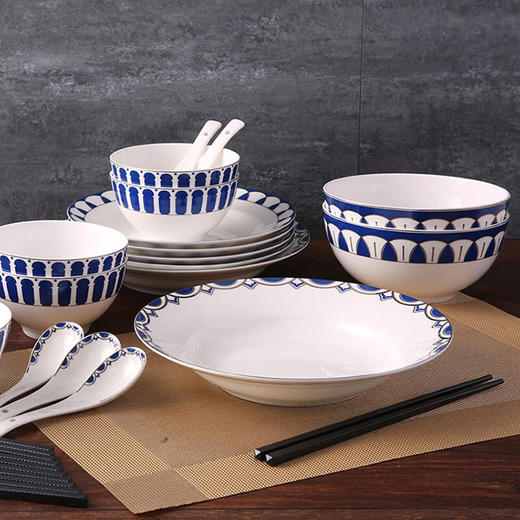 【专柜-多样屋】多样屋骨瓷餐具套装家用碗盘波斯蓝韵餐具22头 商品图1