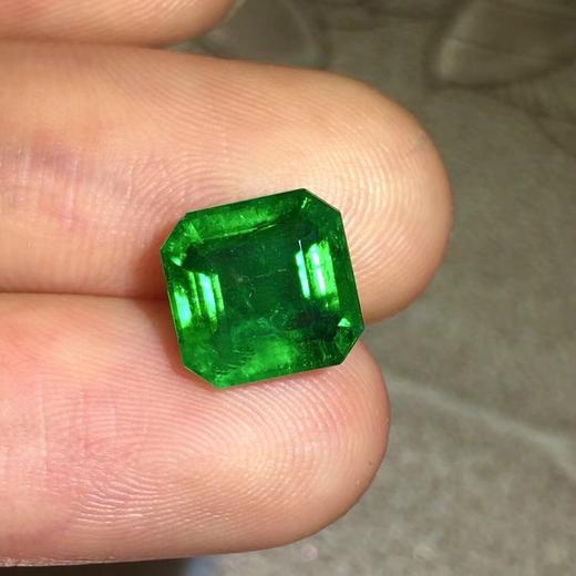 2.94ct 祖母绿裸石 商品图5