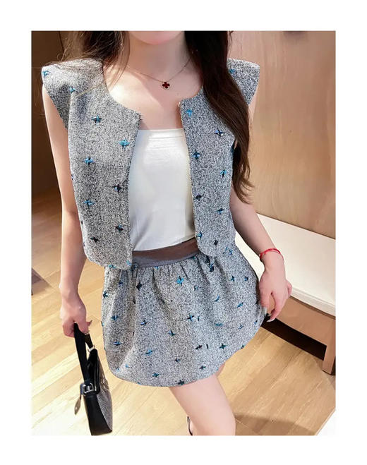 清仓捡漏 LINCHAOZHANG  LW240310 同款马甲  LQ240260 同款半裙时尚套装 LB240133 背心 商品图7