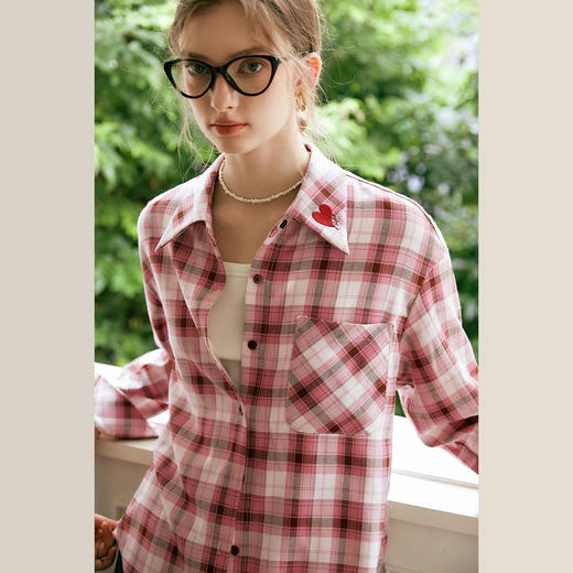 
OLrain欧芮儿法式格子长袖休闲衬衫女秋2024新款减龄宽松格纹衬衣 商品图4