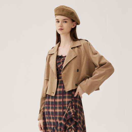 谜底短款箱型外套女士2024秋季新品通勤风西装领双排扣243MW0994 商品图1