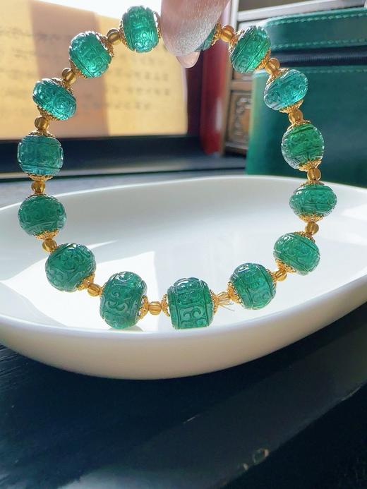 16g 8.6mm 雕刻碧玺手链 商品图1