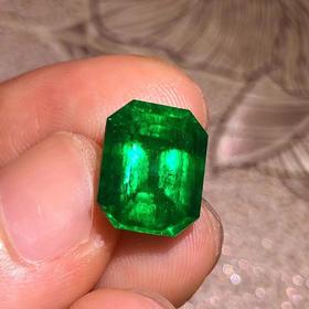 5.61ct 祖母绿裸石