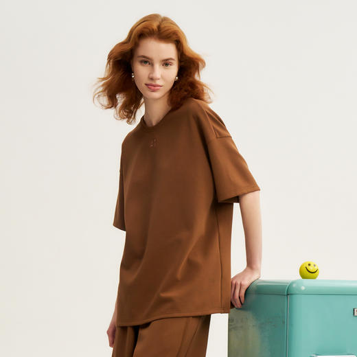 谜底中长款T恤短袖女2024秋新品大廓形趣味绣花宽松上衣243MT0971 商品图1