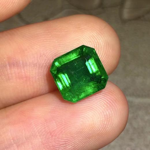 2.94ct 祖母绿裸石 商品图1