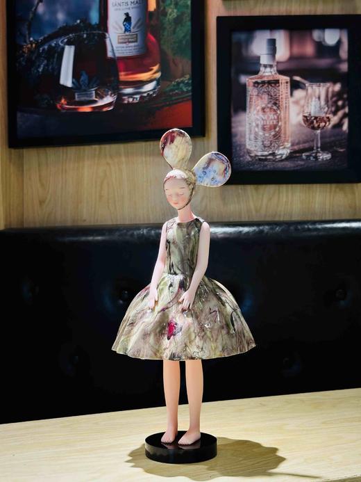 帅鹰《流光岁影》然女孩 商品图1