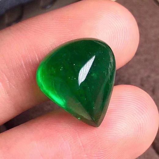 10.08ct 祖母绿裸石 商品图2