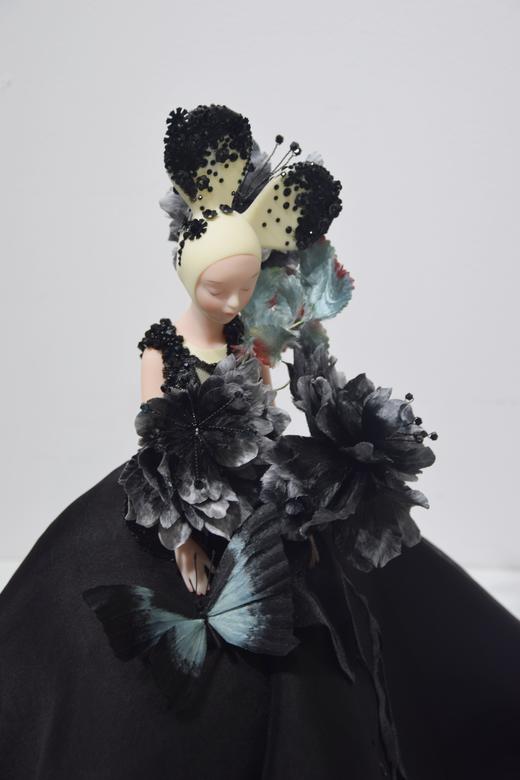 盖娅辛易《国色·墨韵之二》然女孩 商品图1