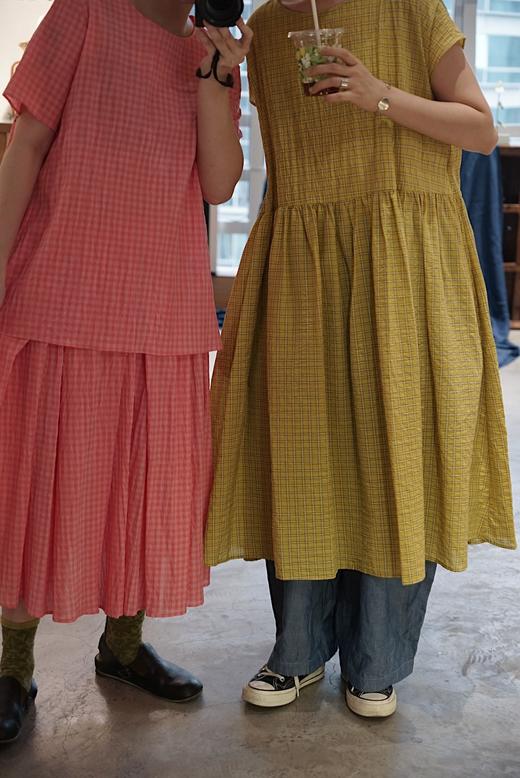 apuntob 粉红格纹弹性腰百褶裙半身裙 商品图2