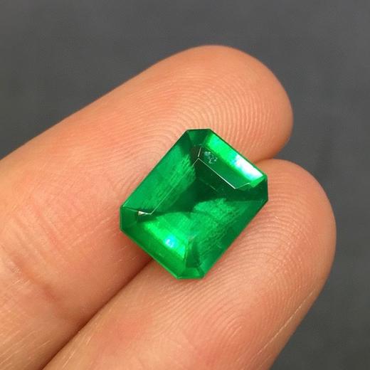 2.33ct 祖母绿裸石 商品图2