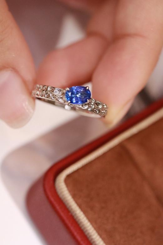 0.58ct 蓝宝石戒指 商品图1