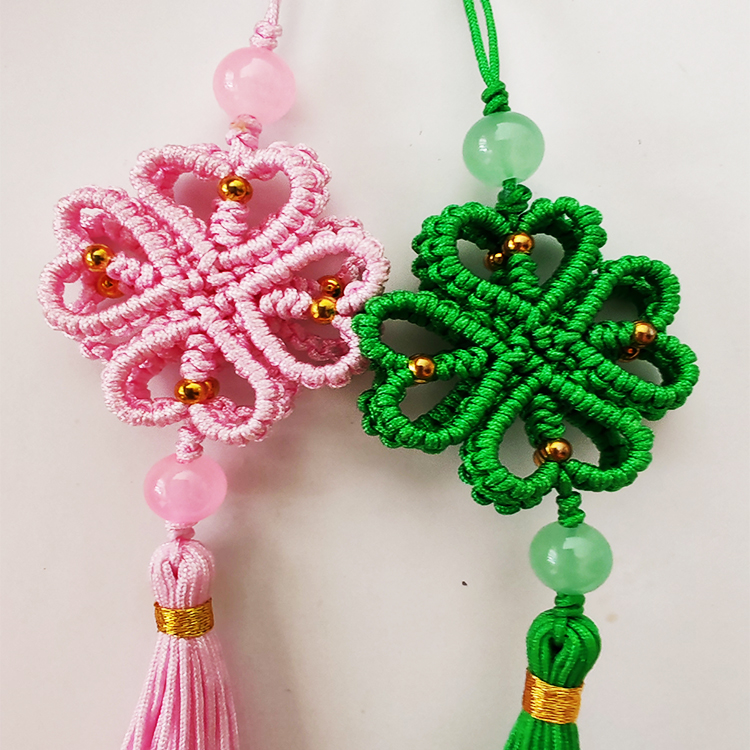 幸运四叶草手机挂饰纯手工编织