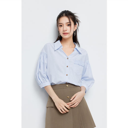 【商场同款】诗凡黎蓝色翻领气质衬衫2024夏新款衬衣女3F4120931 商品图2