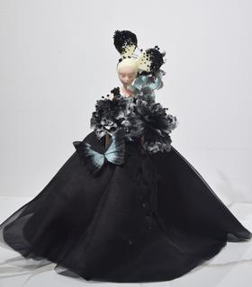 盖娅辛易《国色·墨韵之二》然女孩