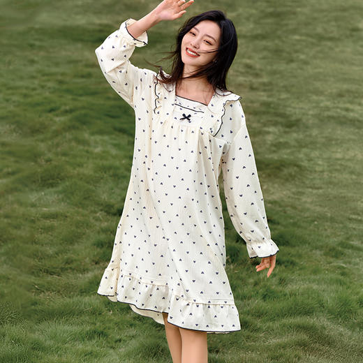 都市丽人睡衣超值精选长袖裙家居服泡泡绵薄女士棉质睡裙LHT6G7 商品图1