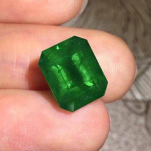 5.05ct 祖母绿裸石 商品图6