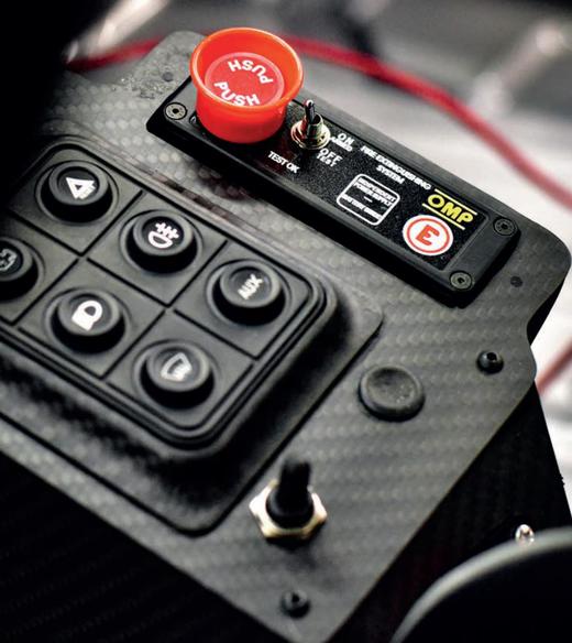 意大利OMP赛车装备 高性能赛用安全装备 FIA认证 商品图2