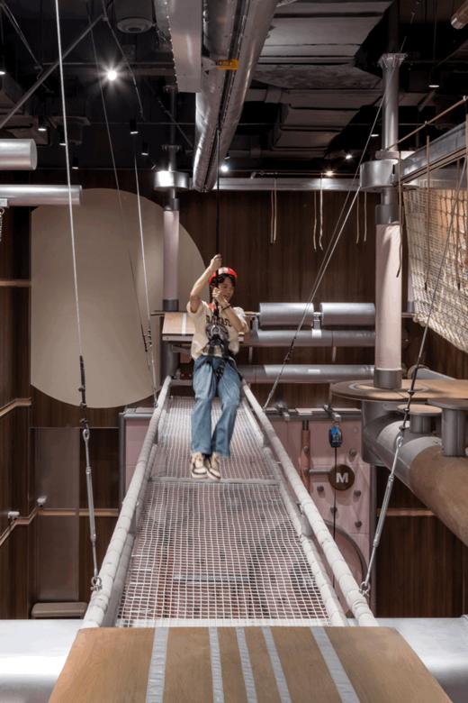 【万象城·MelandSport】110元单人/158元周中双人票/245三人票；夜场79元起~一票不限时畅玩，平日周末节假日通用！云端探险、抱石攀岩、魔方密室、赛博宇宙、萌宠动物、电玩世界 商品图1