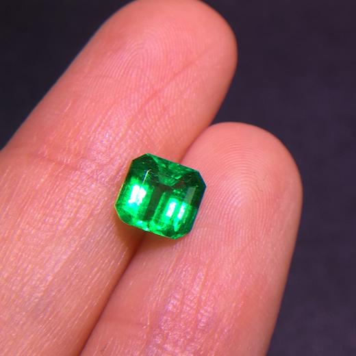 1.27ct 祖母绿裸石 商品图4
