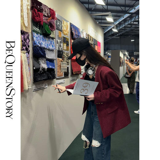 BeQueenStory【安可拉女神】经典时尚抗皱磨砂垂感垫肩V领西装外套 商品图3