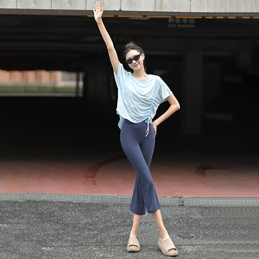 beemen宽松运动短袖 轻薄舒适 遮臀不尴尬 宽松藏肉肉 抽绳两穿短袖 跑步瑜伽健身T恤 商品图4