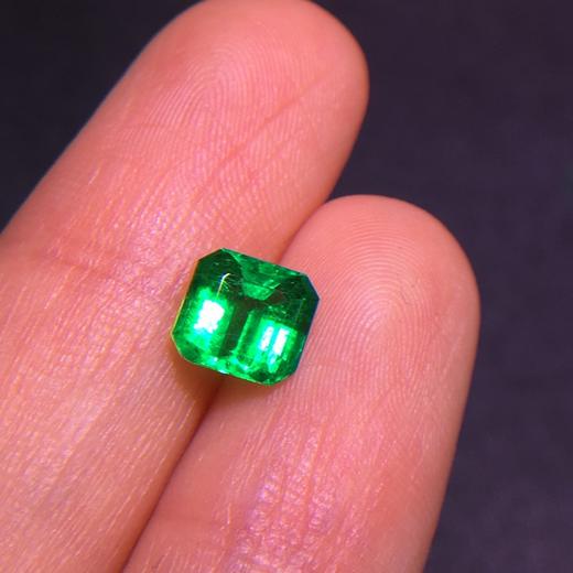 1.27ct 祖母绿裸石 商品图6