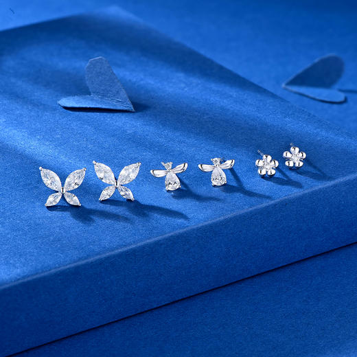 卡蒂罗/KADER 三件套 闪闪蝶舞耳钉 925银轻奢时尚花蝶造型闪耀璀璨设计耳饰 小众个性梦幻精致配饰 女友礼盒情人节 商品图4