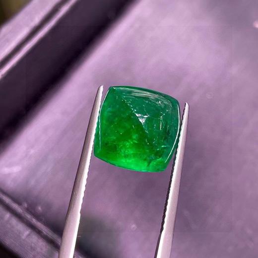8.64ct 祖母绿裸石 商品图1